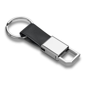 Chaveiro em Couro Sintético e Metal com Mosquetão