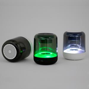 Caixa de Som Multimídia com LED
