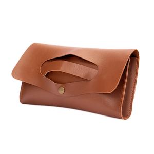 Carteira de Mão Couro Sintético